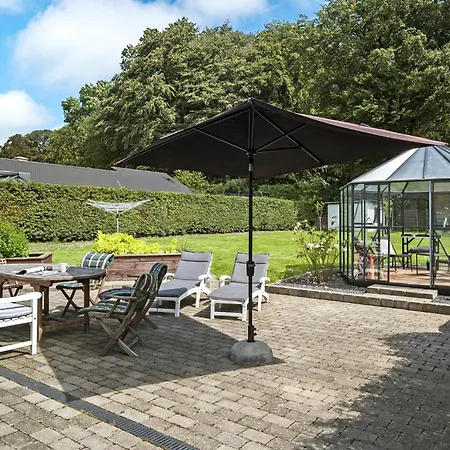 3 Bedroom Cozy In Sydals Horuphav