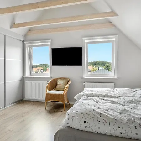 3 Bedroom Cozy In Sydals *